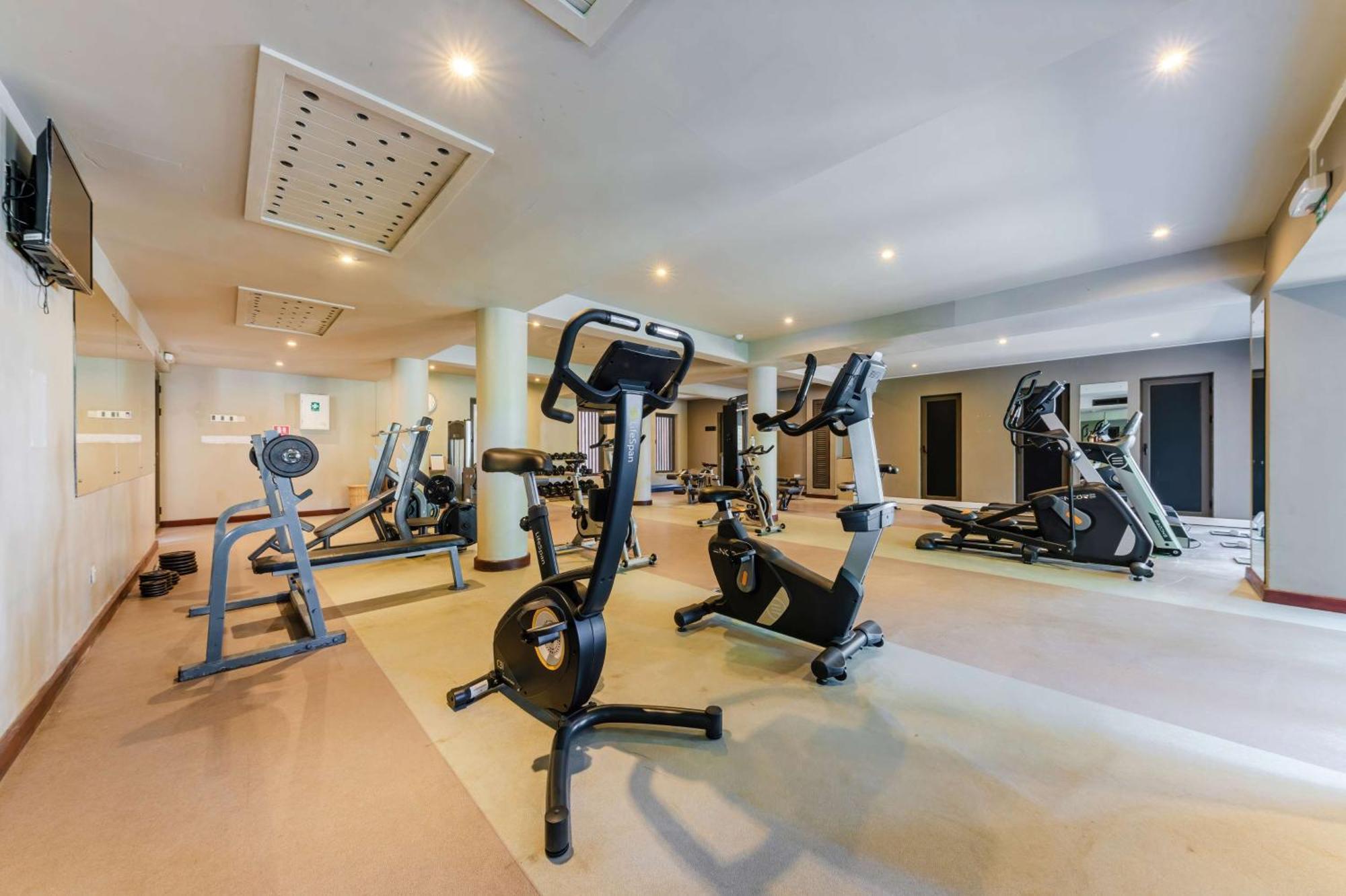 Crystals Beach Resort Belle Mare, A Member Of Radisson Individuals Palmar Екстер'єр фото